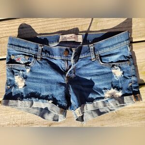 Hollister low-rise shorts